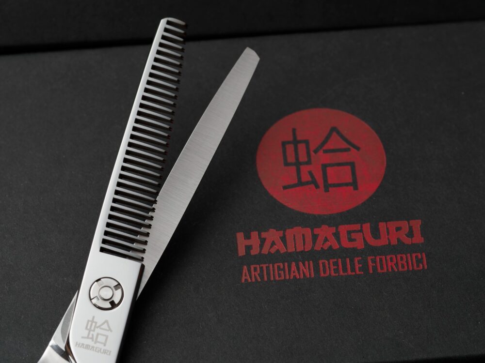 Forbici da Parrucchiere Hamaguri per Sflotitura, Modello Atai 6", 30 Denti con Profilo a V - immagine 2